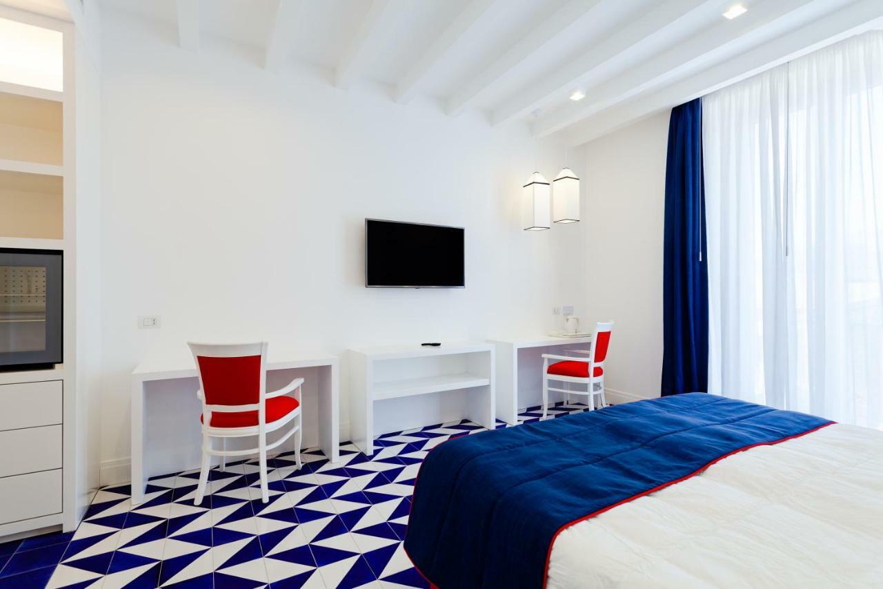 Maison Blu - Intimate Guesthouse Półwysep Sorrentyński Zewnętrze zdjęcie